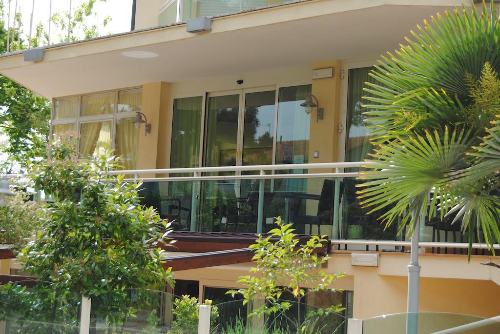 Hotel Bamar 皮纳雷拉 外观 照片